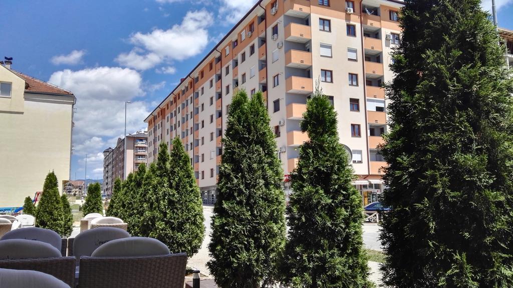 Istocno Sarajevo 02 Apartment Bagian luar foto